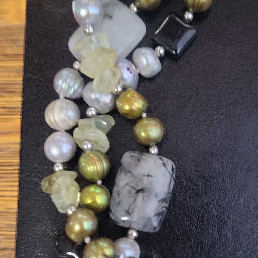 Elegant Multi-Strand Beaded Necklace - Picture 4 of 10